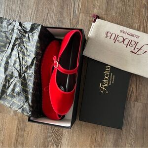 Flabelus Women's Red velvet Mary Janes